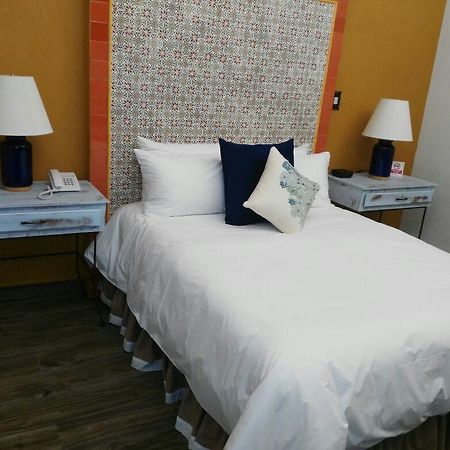 Hotel Constitucion Tepeapulco Bagian luar foto